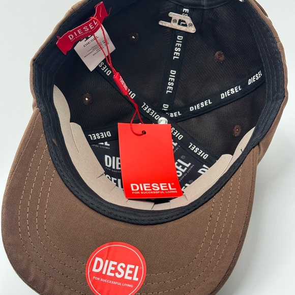 DIESEL Cap - Picture 9 of 9